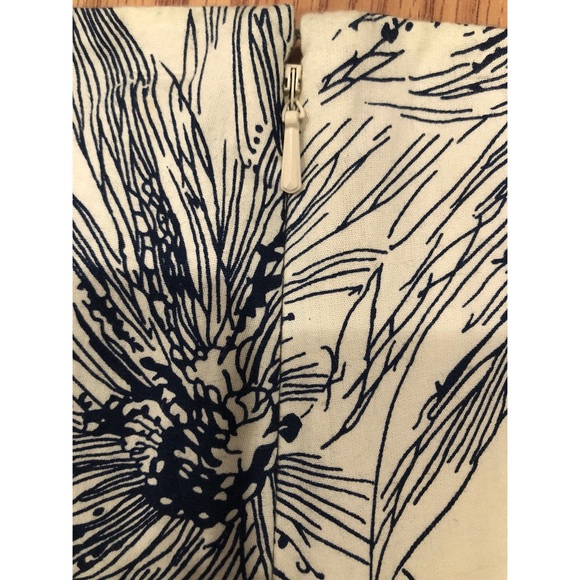 ✨HOST PICK!!✨ Anthropologie Skirt, Viola, Size 0 - Picture 6 of 8